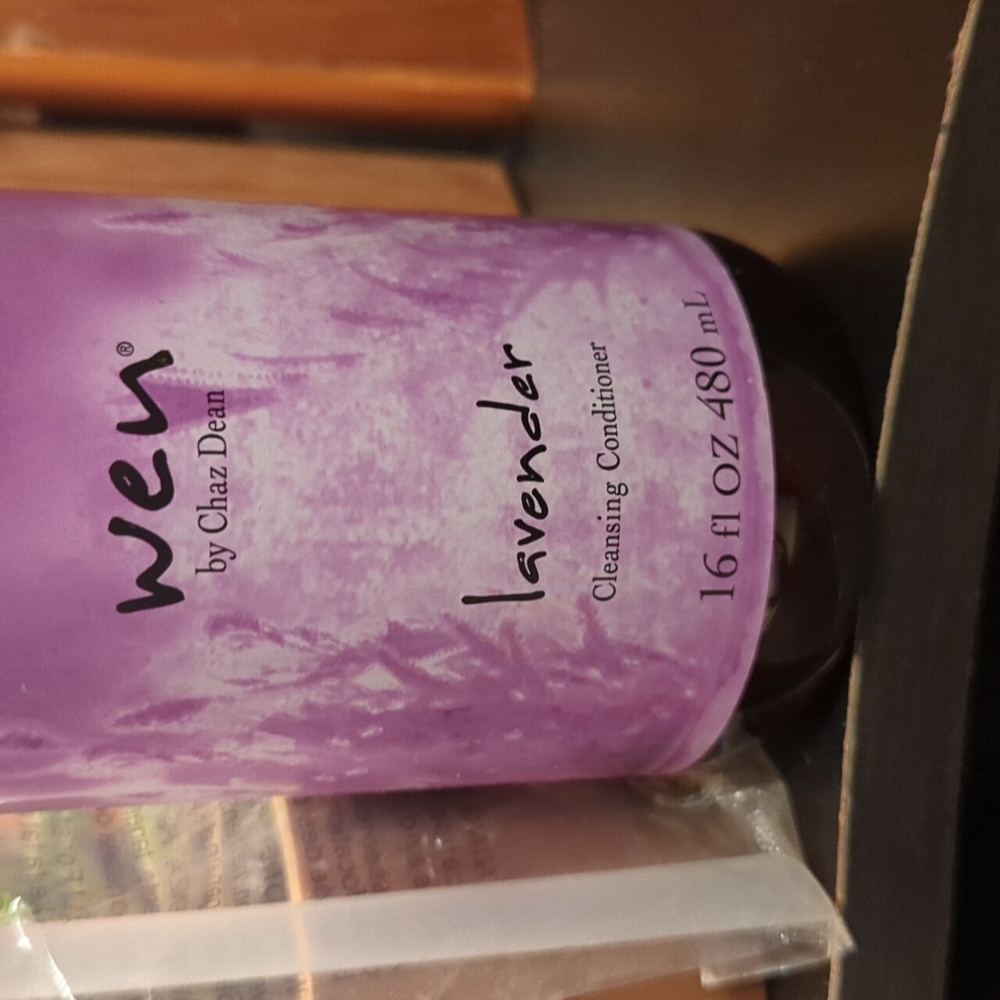 Wen Lavender Cleansing Conditioner With Pump 16 OZ NEW NICE - Picture 2 of 9